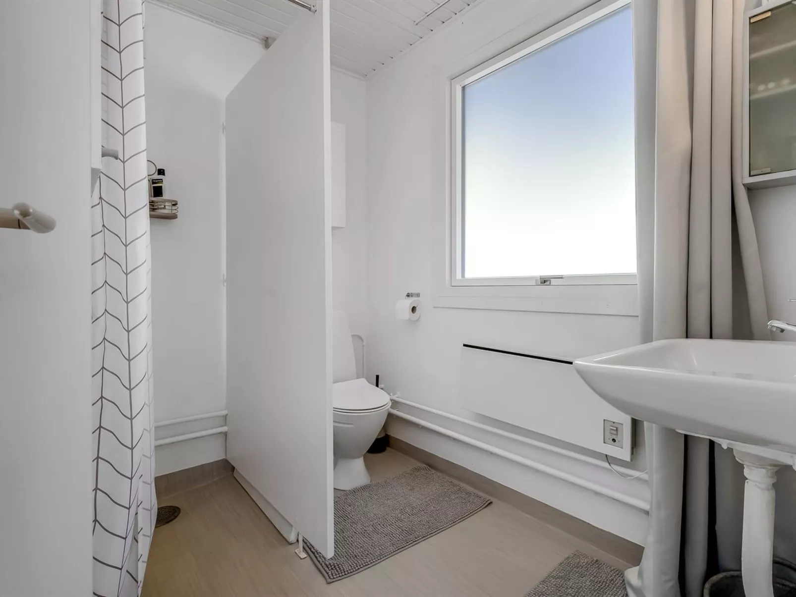 "Winder" - 925m from the sea-Inside