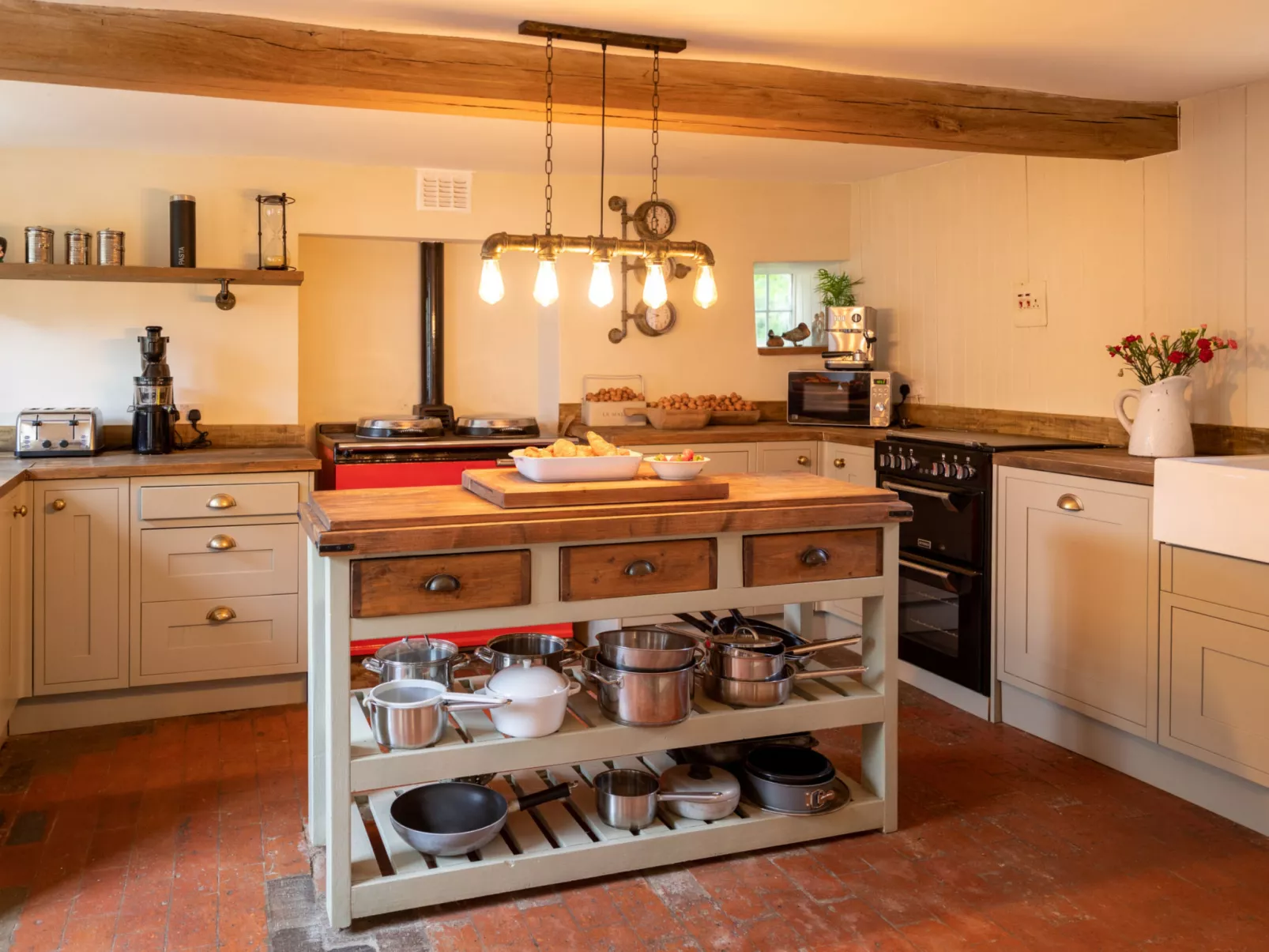 Islip Mill House - Beautiful Riverside Home-Inside