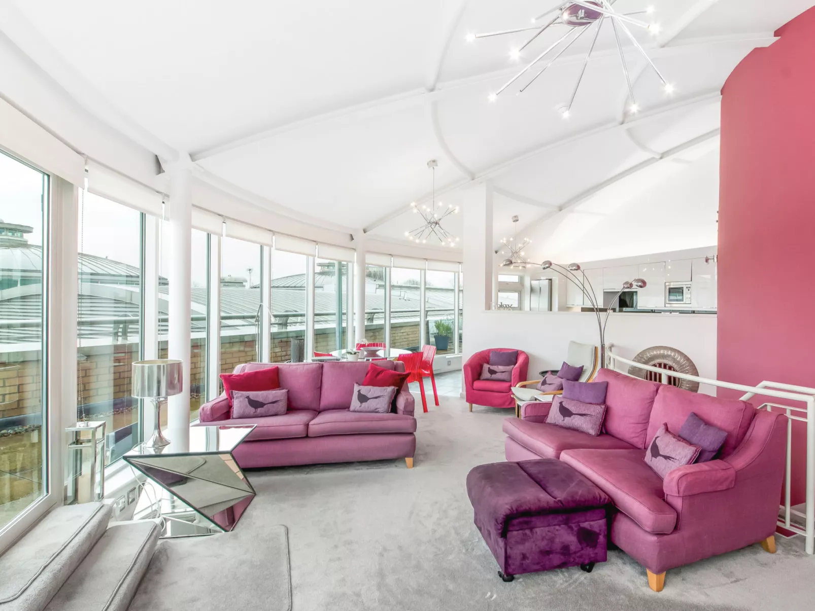 The Penthouse at 611 Westgate-Dedans