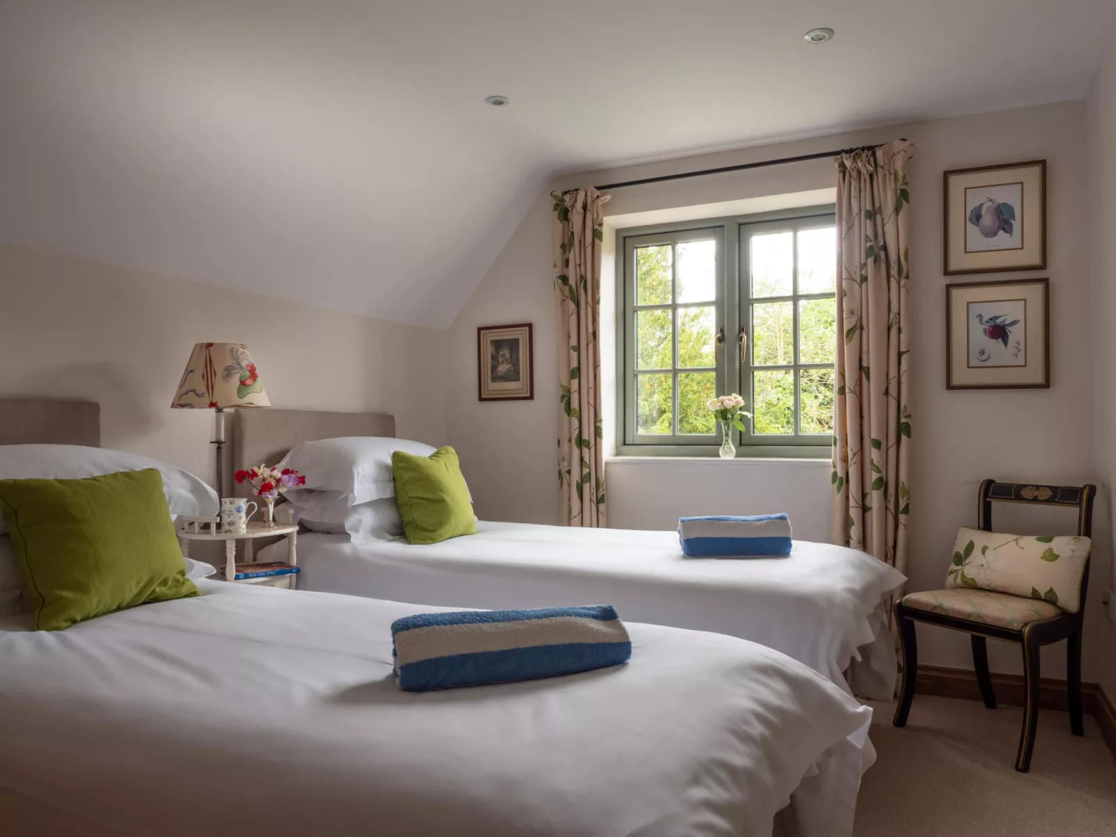 Ryeworth Cottage-Drinnen