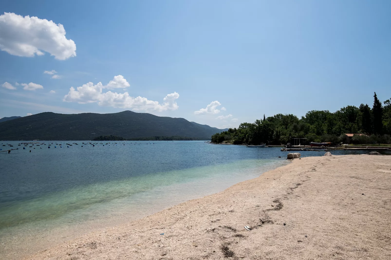 Holiday Home Monika - Two Bedroom Holiday Home with Terrace and Sea View-Ambiance