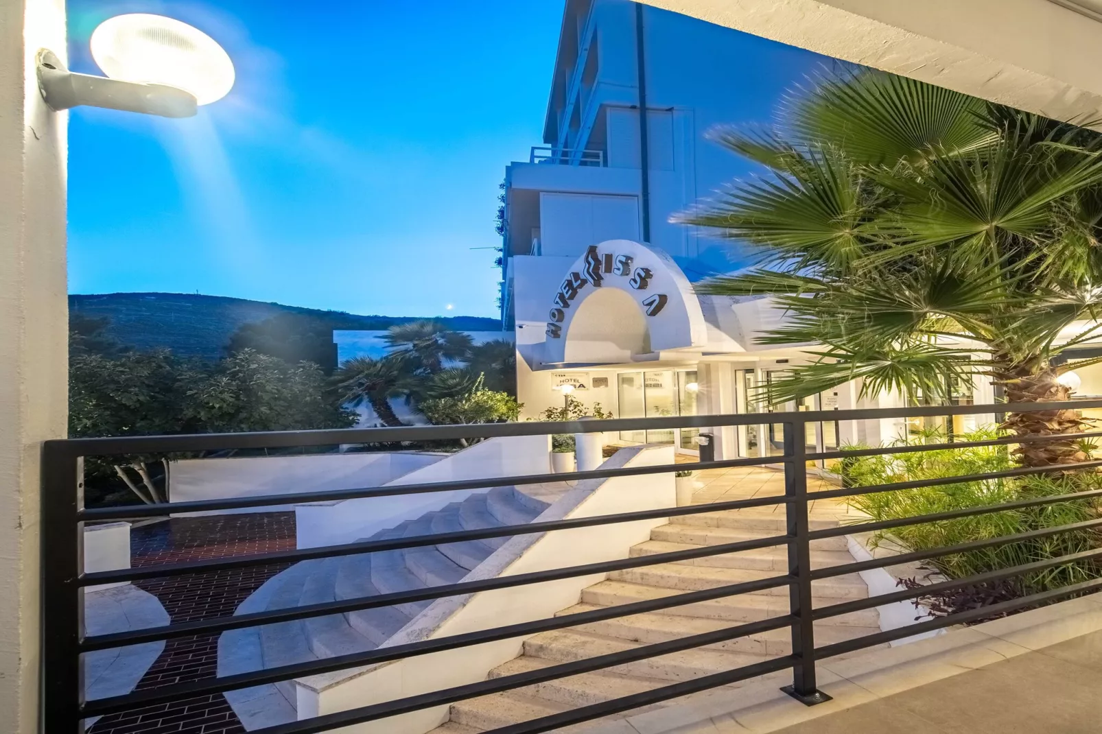 Hotel Issa - Double Room Sea View 15-Untagged