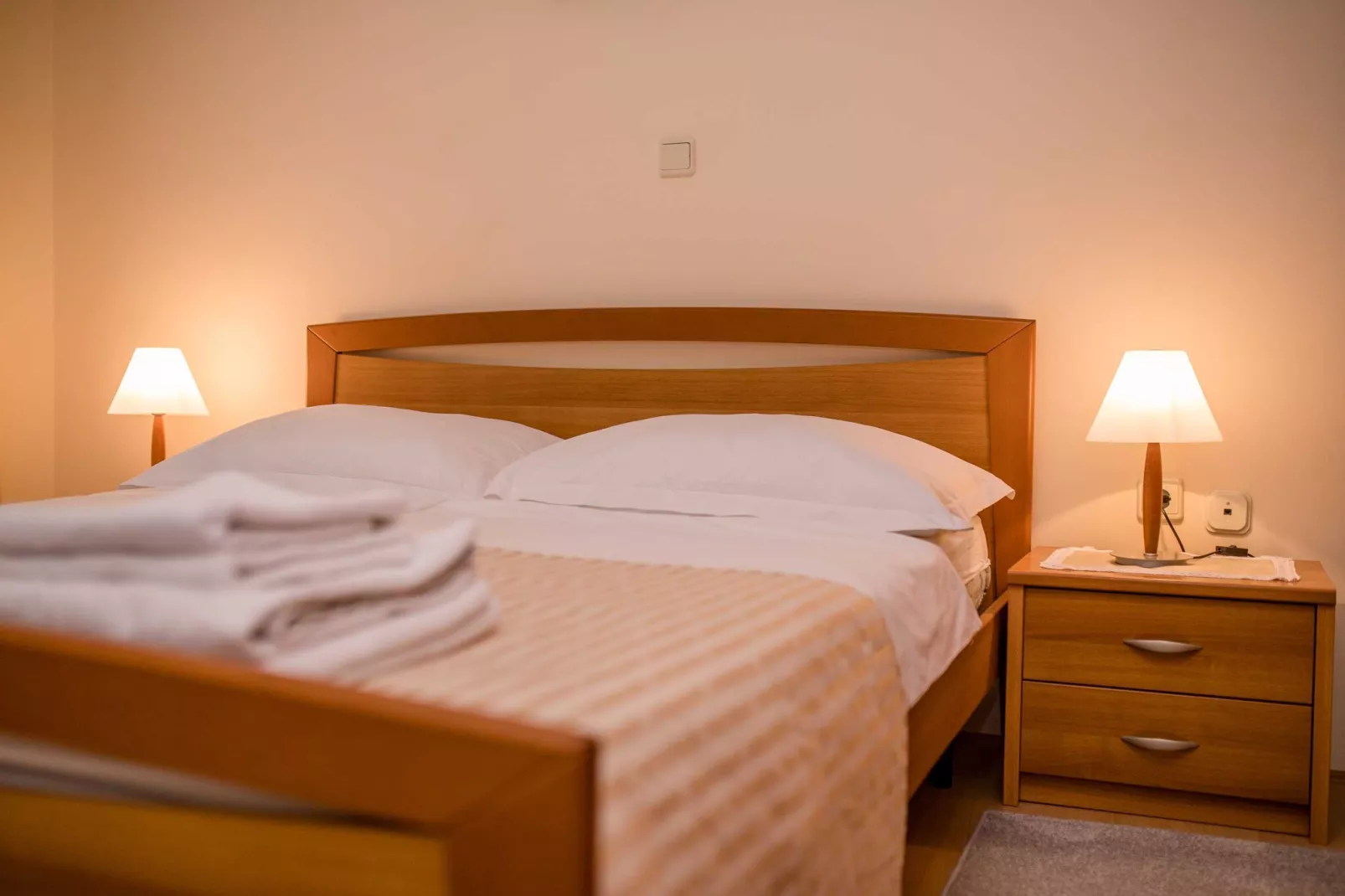 Guest House Villa Anggela - Comfort Triple room with Balcony and Sea View (Br4)-Indoor