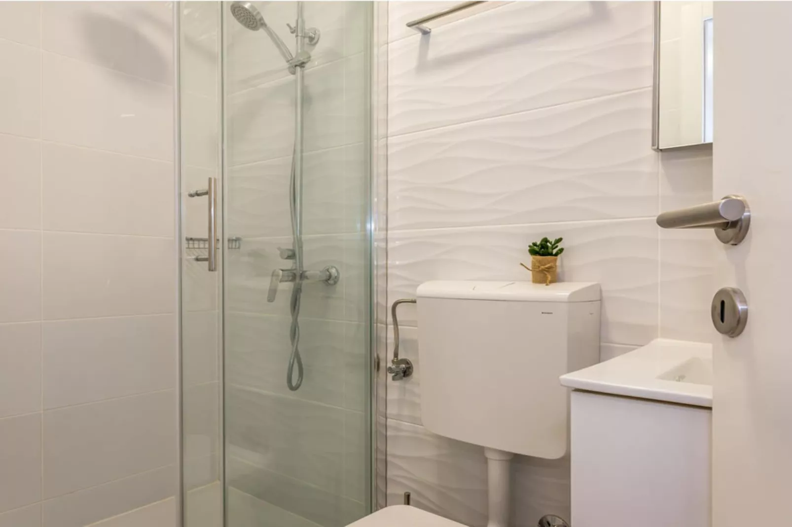 Villa Tomić Drniš - Siverić-Bathroom