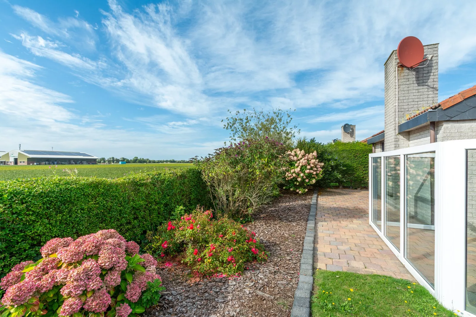 Yperhof 3-Garten Sommer