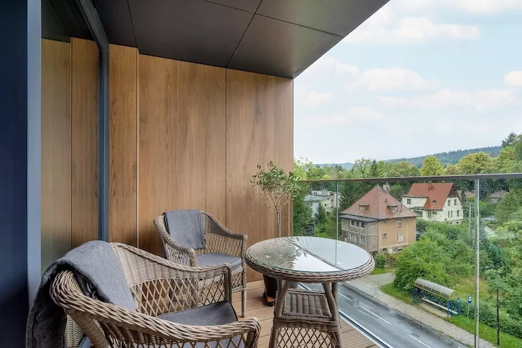 Apartament w Polanicy Zdrojowa 34B - 408-Terrasse/Balkon