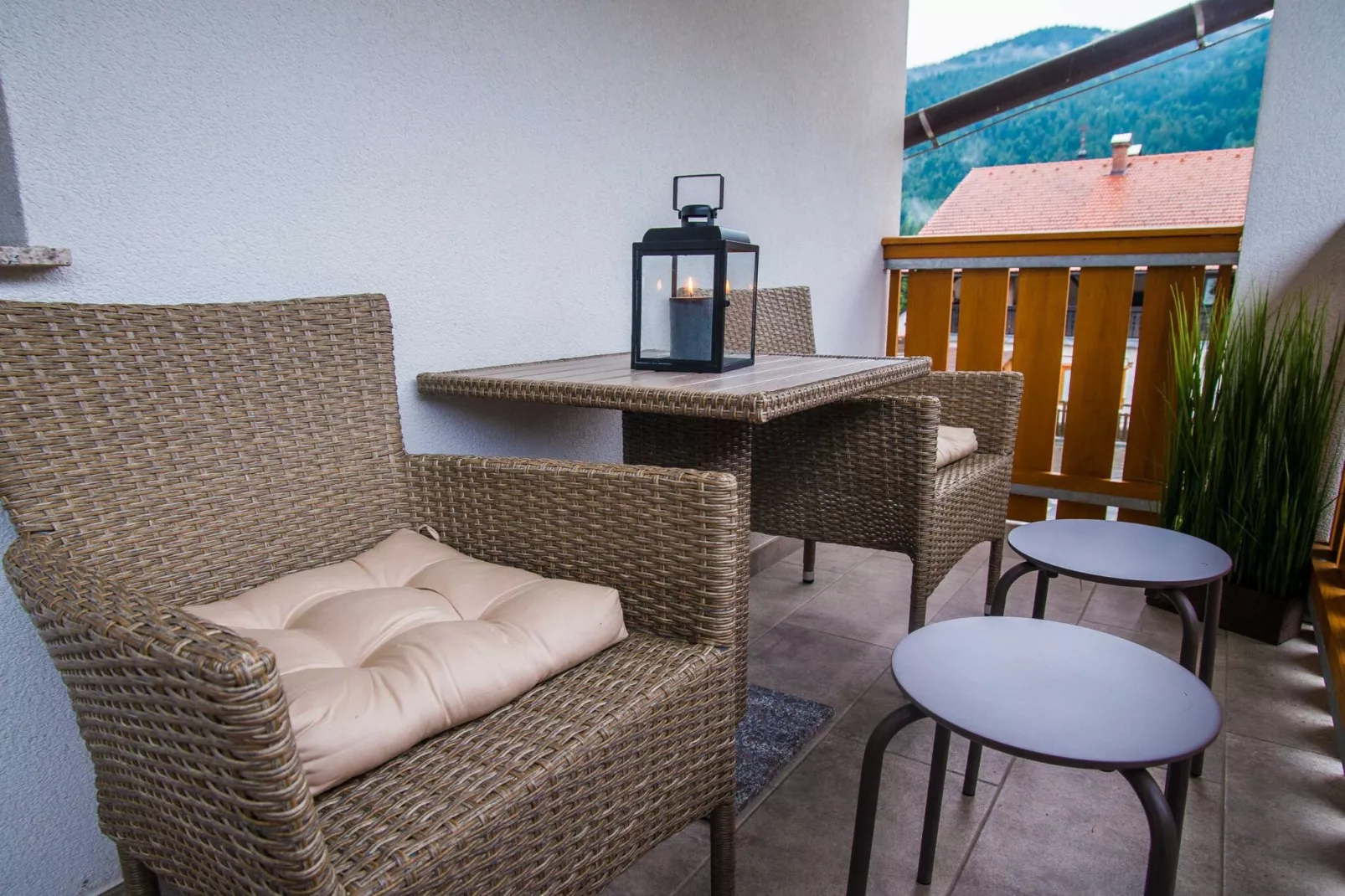 Luce Hilltop Cozy Apartment - Two Bedroom Apartment-Terrasse/Balkon