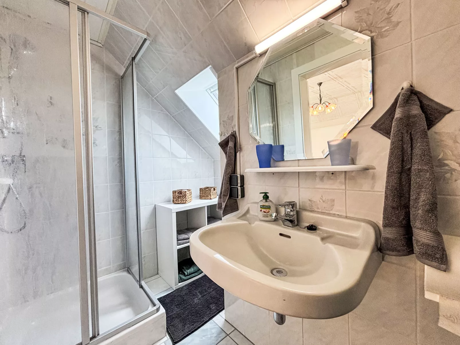 Großmutters Ferienhaus-Drinnen