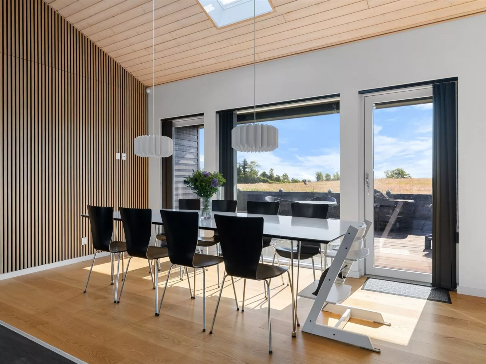 "Konsta" - 300m from the sea-Drinnen