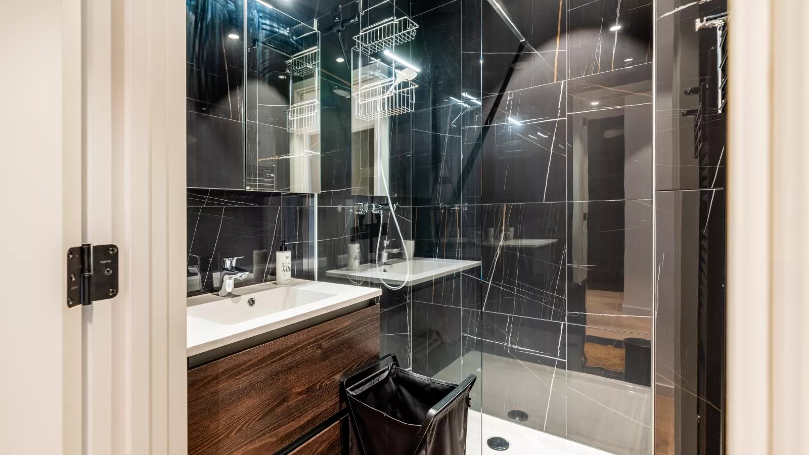 Ferrel eerste-Salle de bain