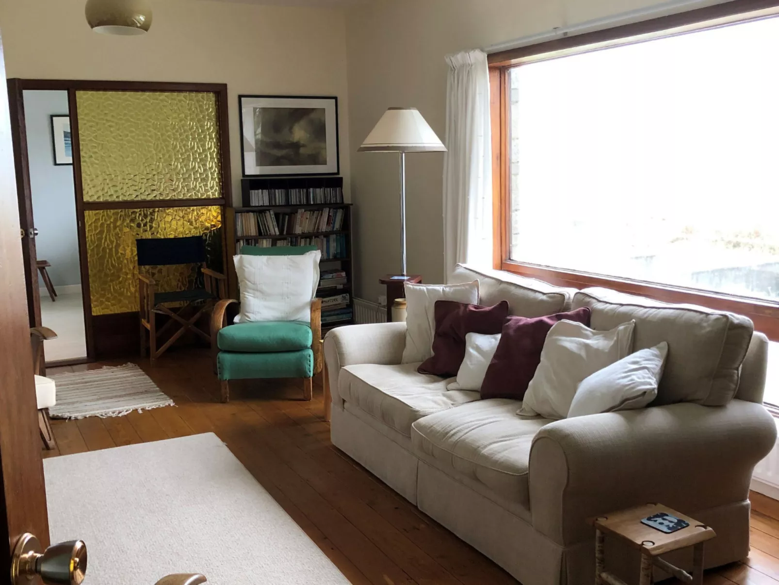 Dingle Bay View (TR2)-Drinnen