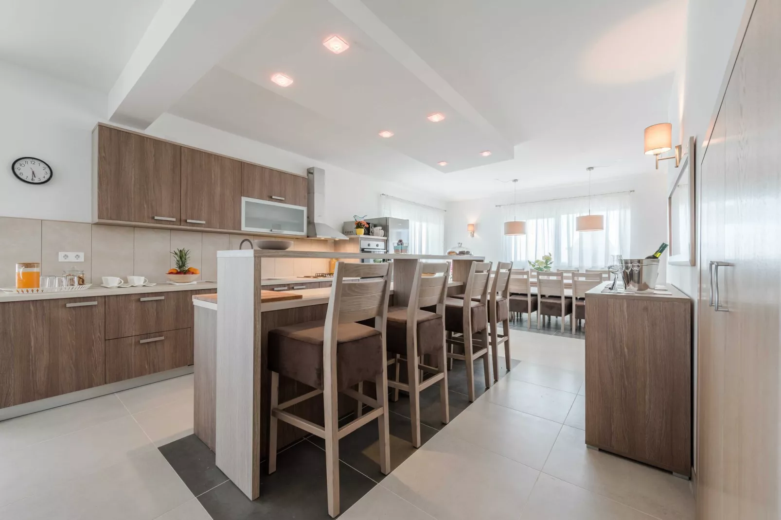 Luxury Escape with Swimming Pool & Modern Design - Four Bedroom Villa with Sea View and Private Pool ( Villa 8)-Cuisine