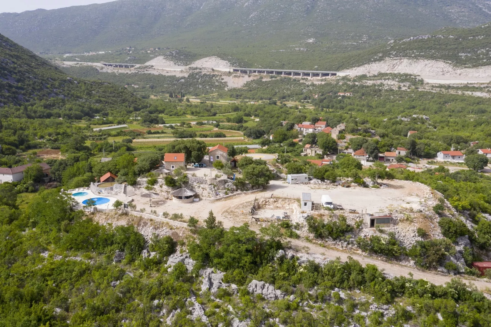Rustical Resort Kokorići with Shared Outdoor Swimming Pool - One Bedroom Apartment-Aussicht