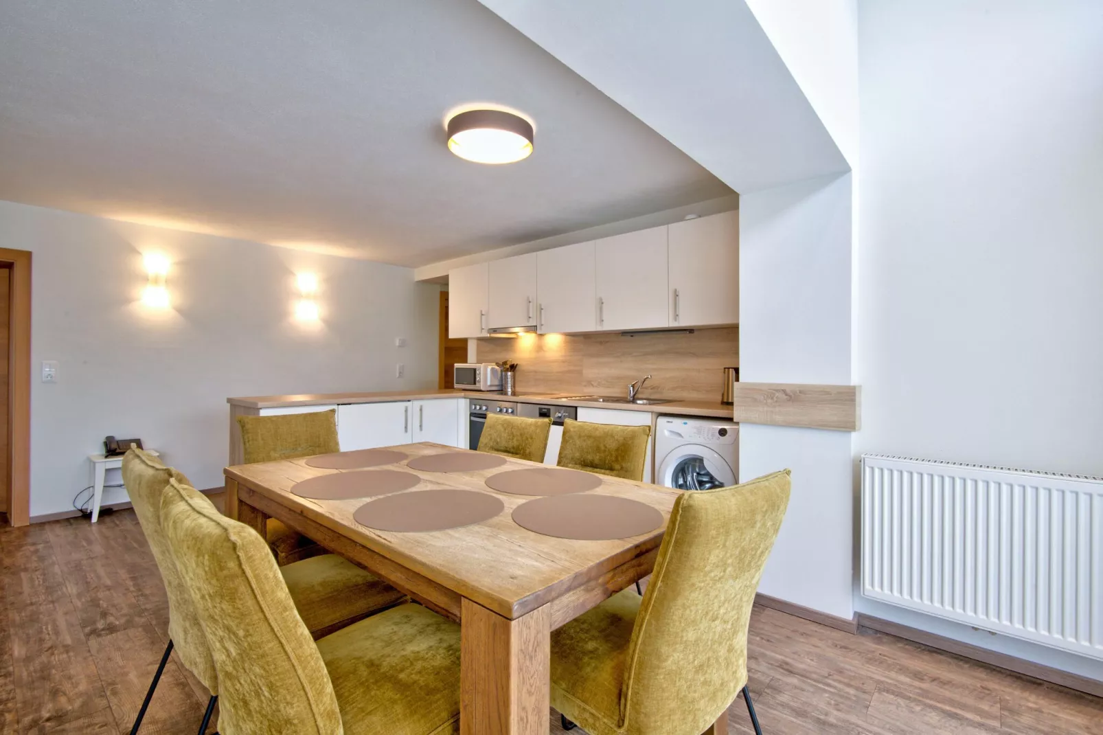 Brunner Apartment Top 5-Esszimmer