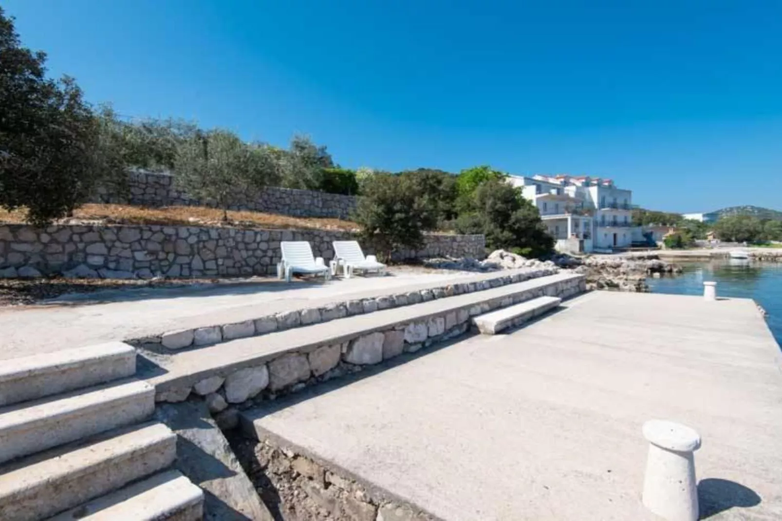 Spacious and Cozy Seafront Apartments - Two Bedroom Apartment  with Terrace and Sea View-Outdoor