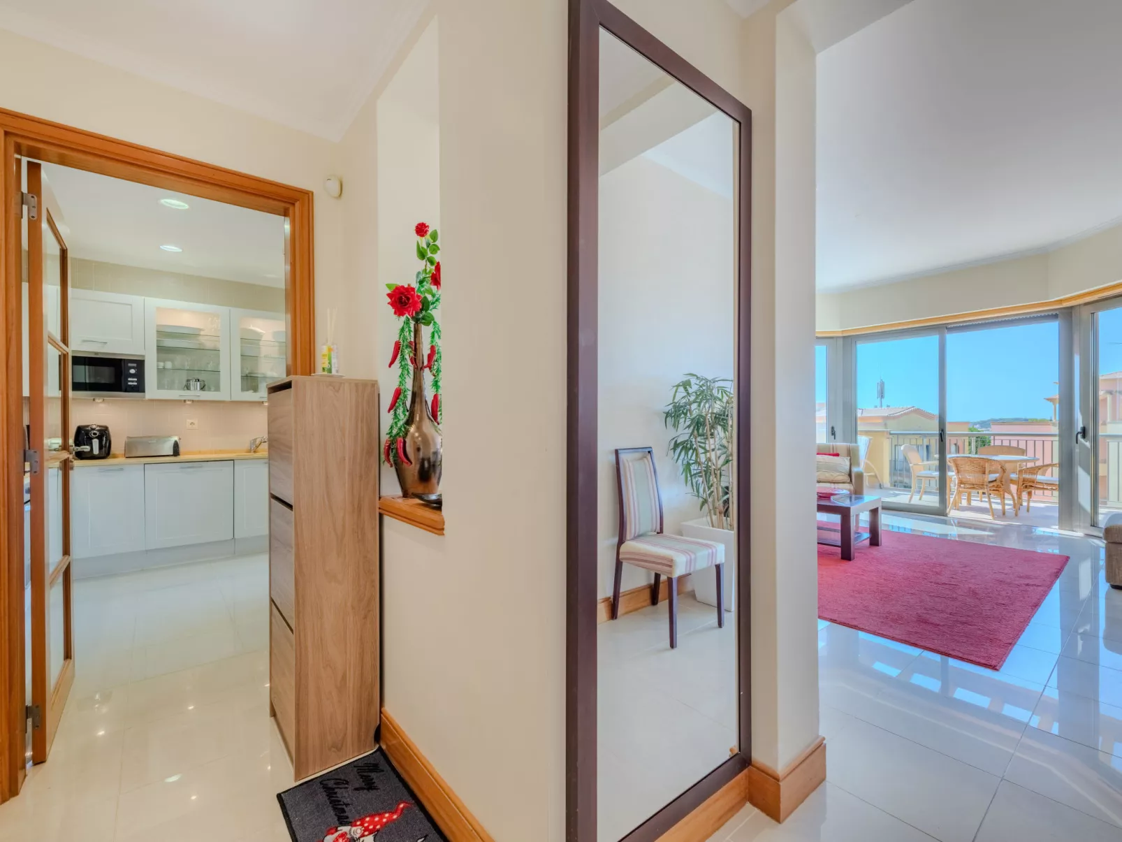 The Residence at Victoria-Inside