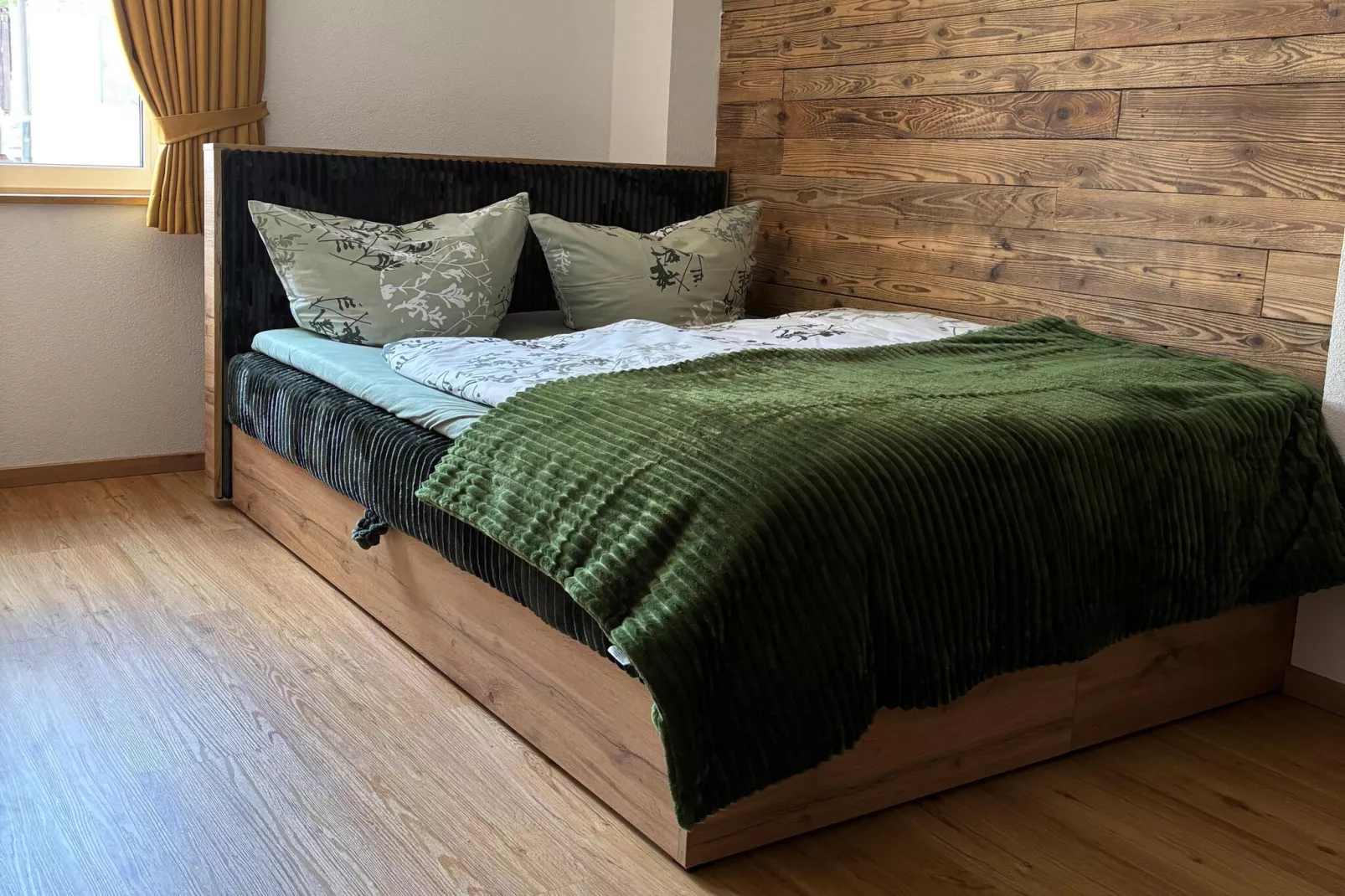 Luxuriöses Wohnen im historischen Haus-Chambre