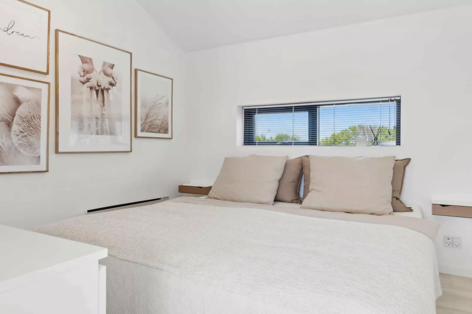 5 star holiday home in Humble-Indoor