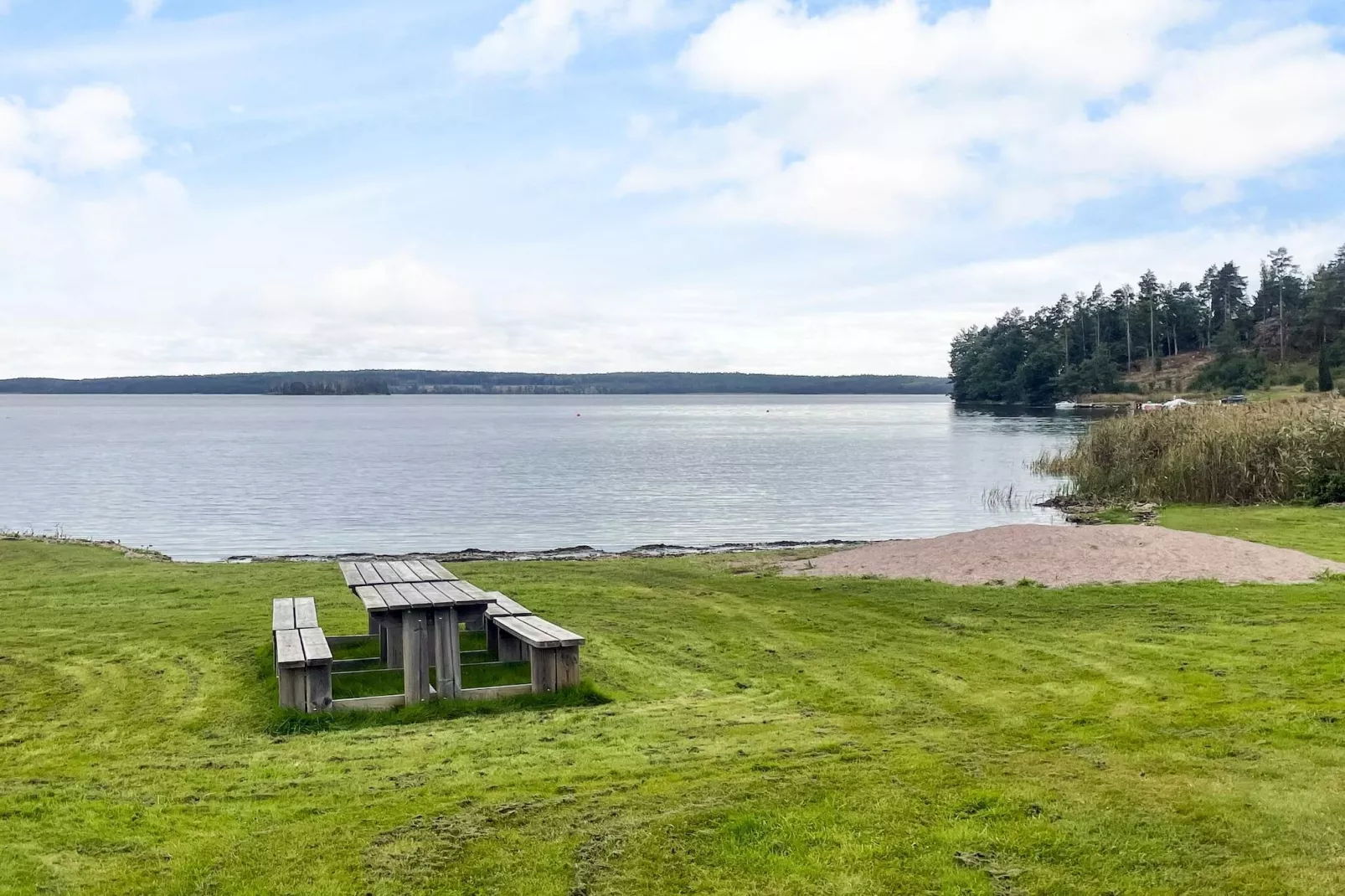 Archipelago Villa with Pool & Patio-Untagged
