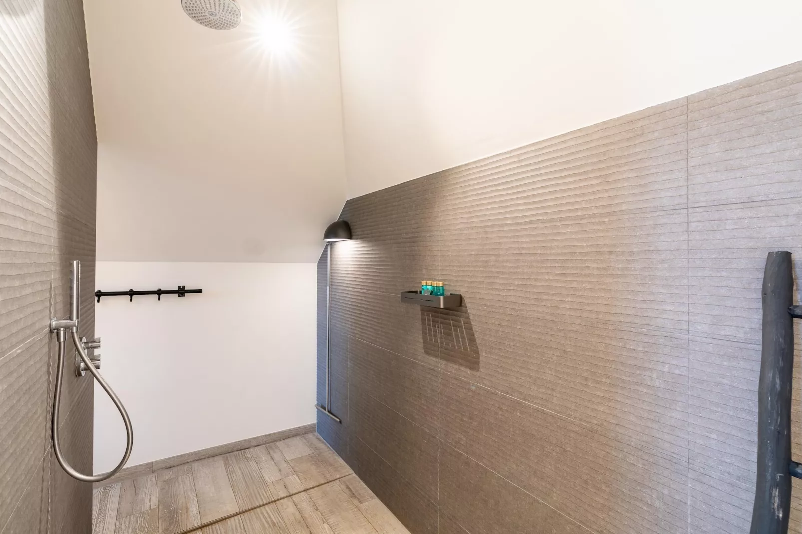 Villa Buytenplaats 181-Bathroom