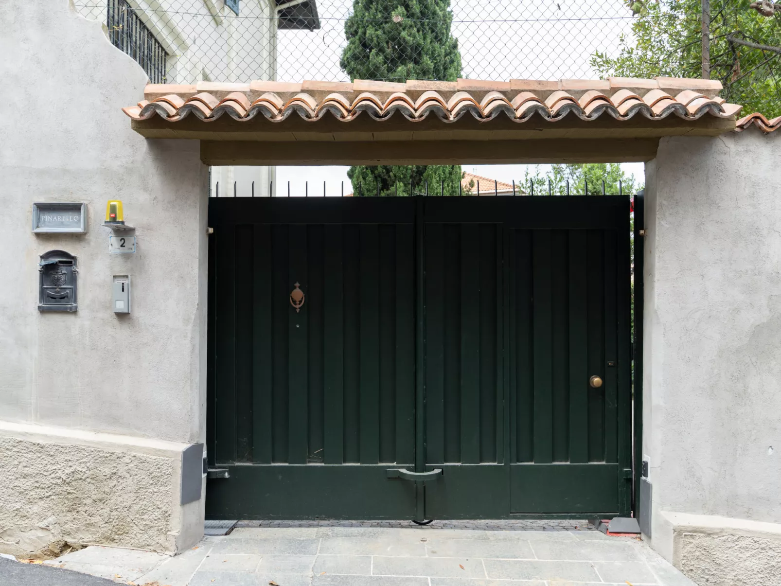 Villa Pinarello-Outside