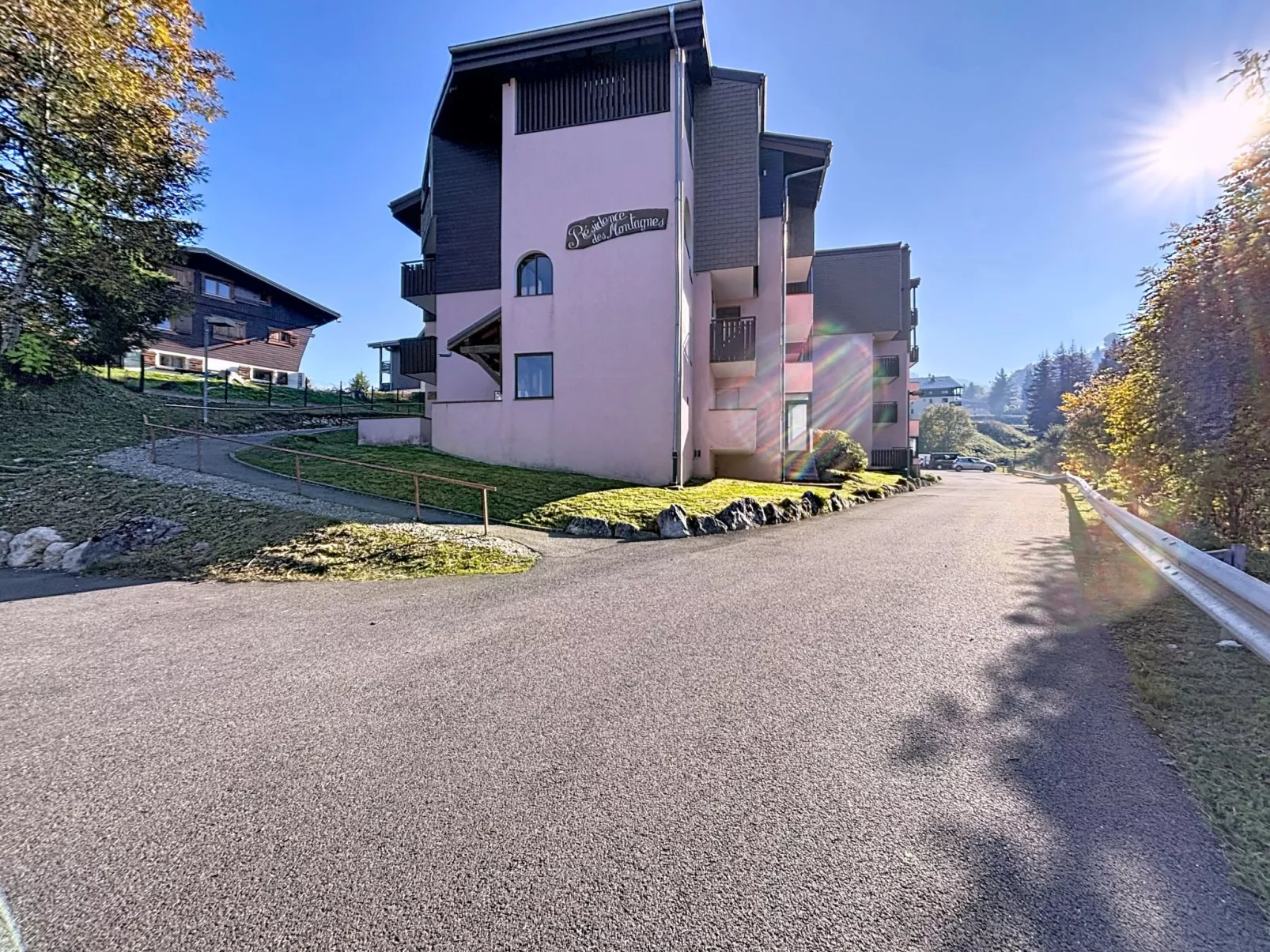Résidence des Montagnes-Outside