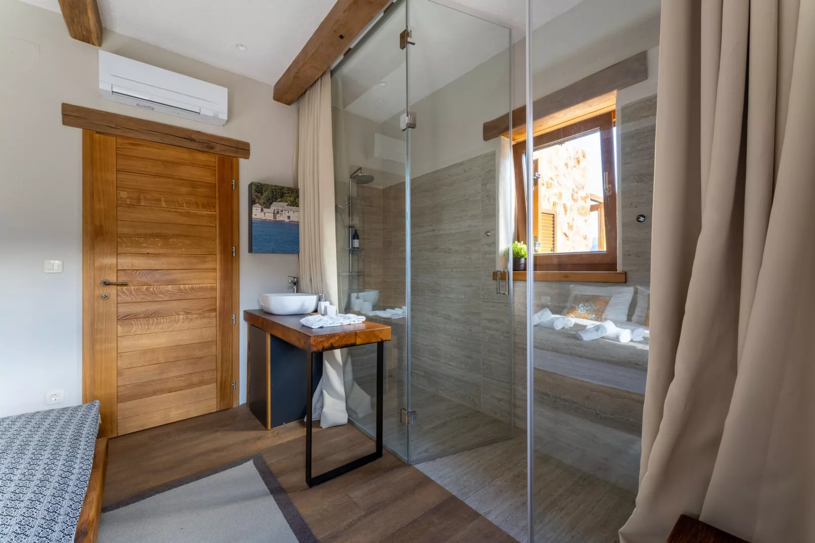 Authentic Villa Fisola-Bathroom