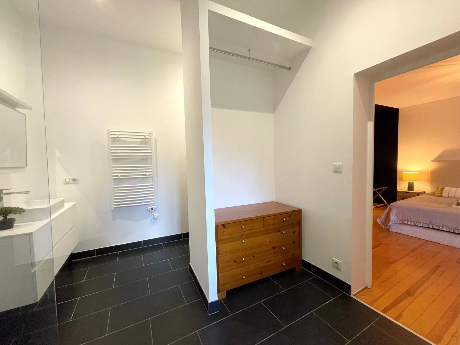 Côté Bassin-Drinnen