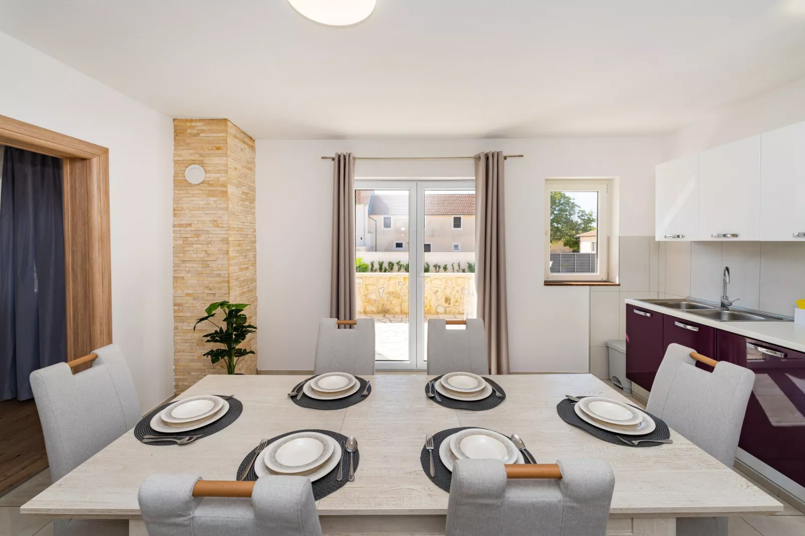 Holiday home Briscola-Salle à manger