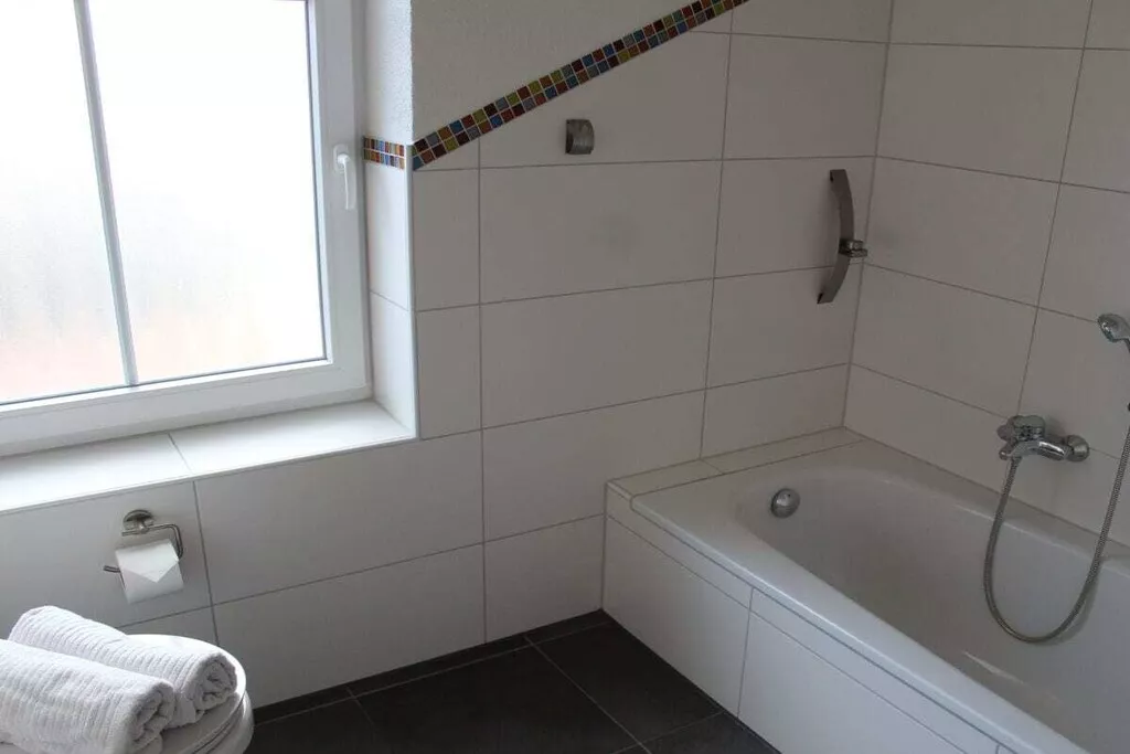 512145-Nicht zugeordnet