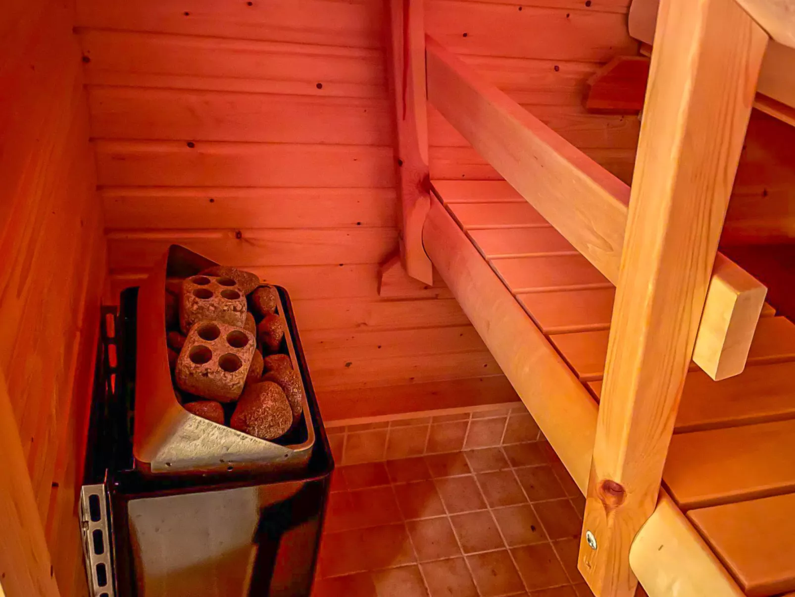 Villa joutsen-Drinnen