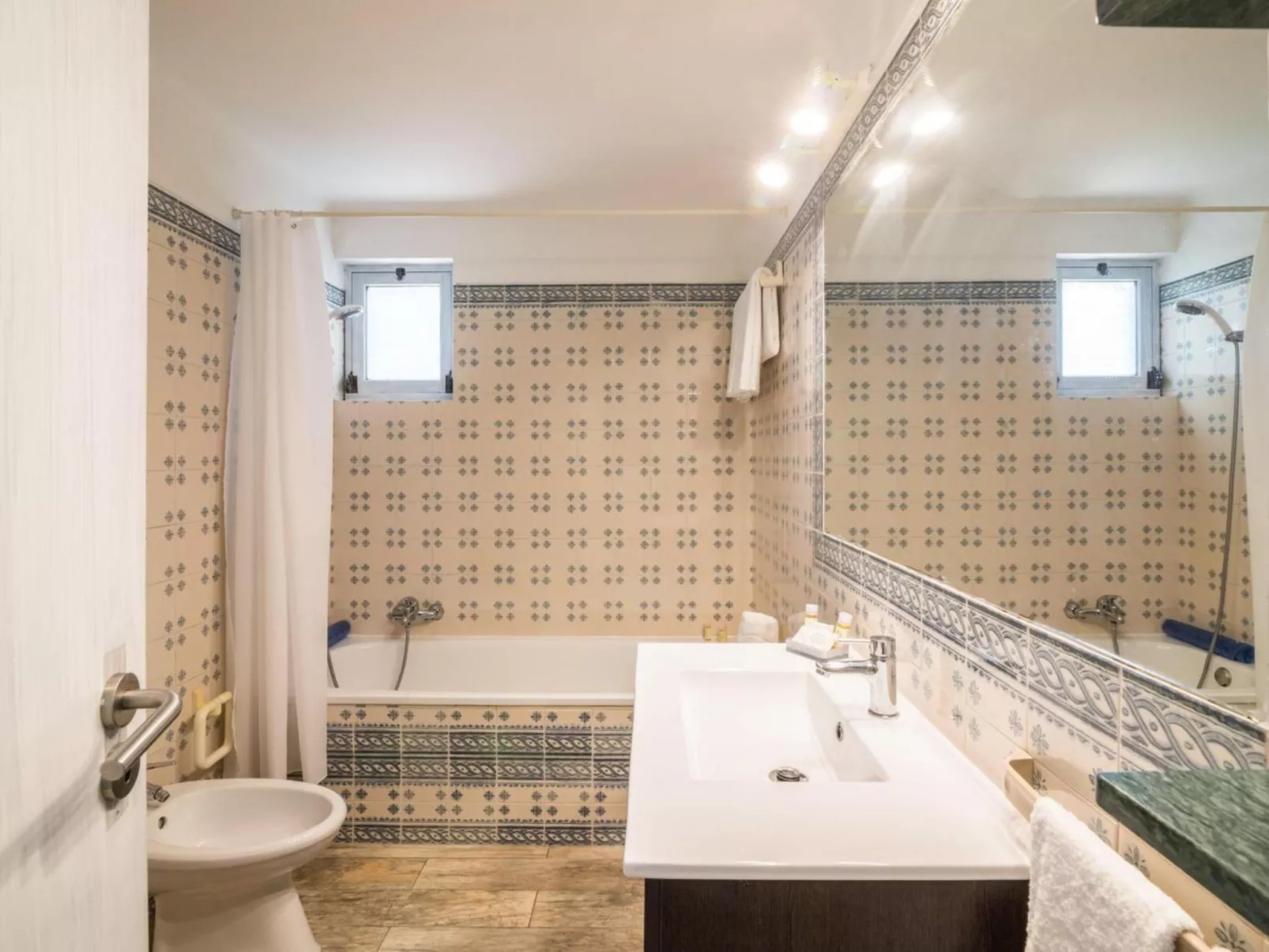 Patrick - Sunny Way-Dedans