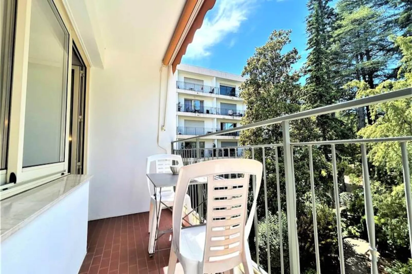 Résidence Flore-Nicht zugeordnet