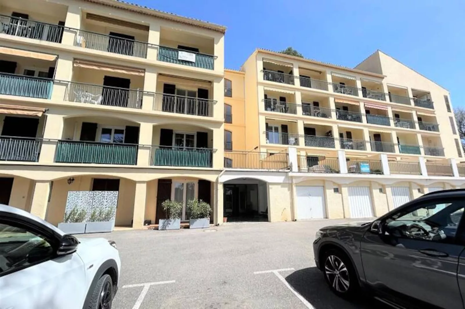 Résidence Fontaines-Untagged