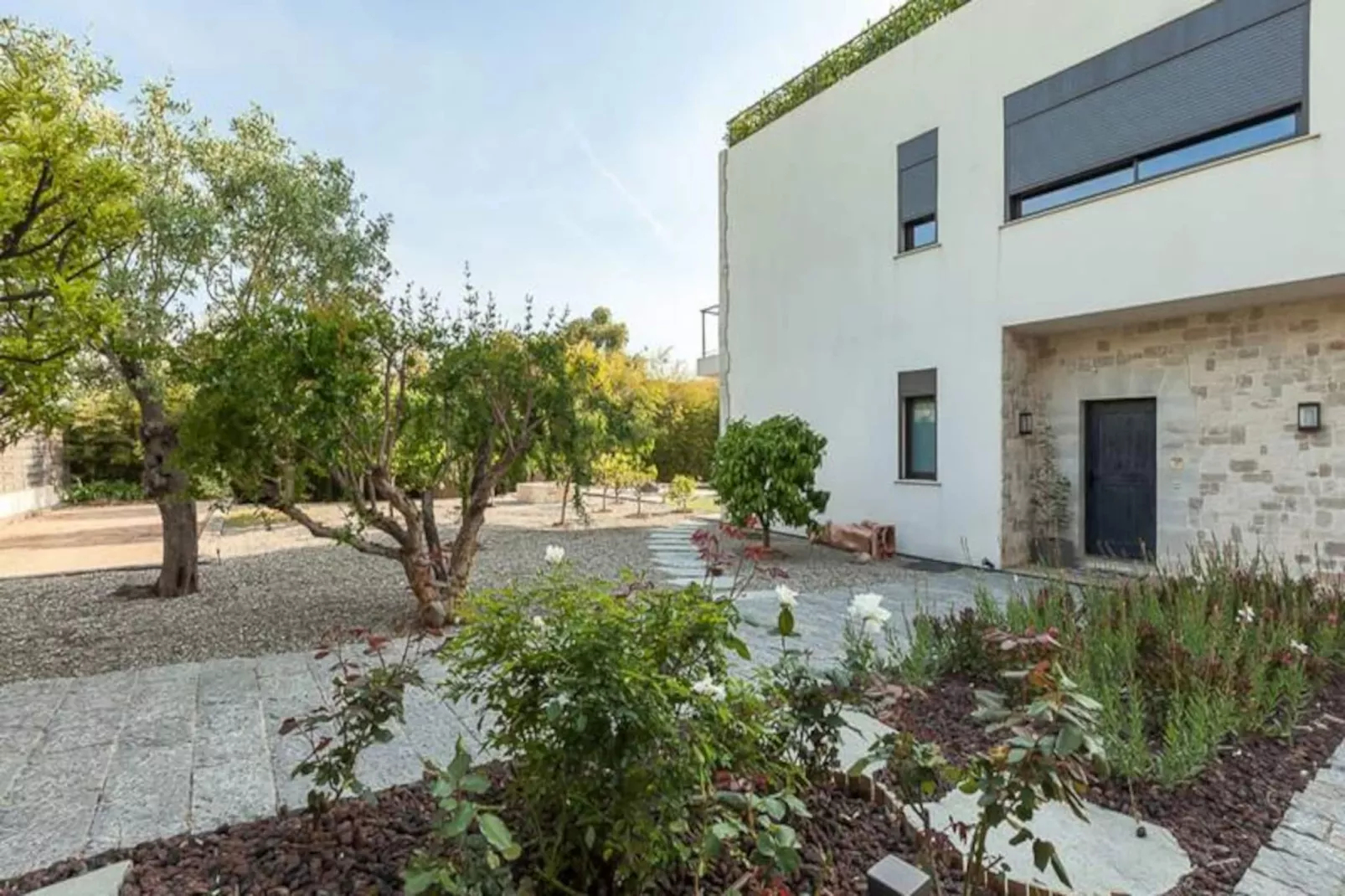 Résidence Villa En Domaine Priv&eacute; Avec Piscine Chauff&eacute;e-Non tagué