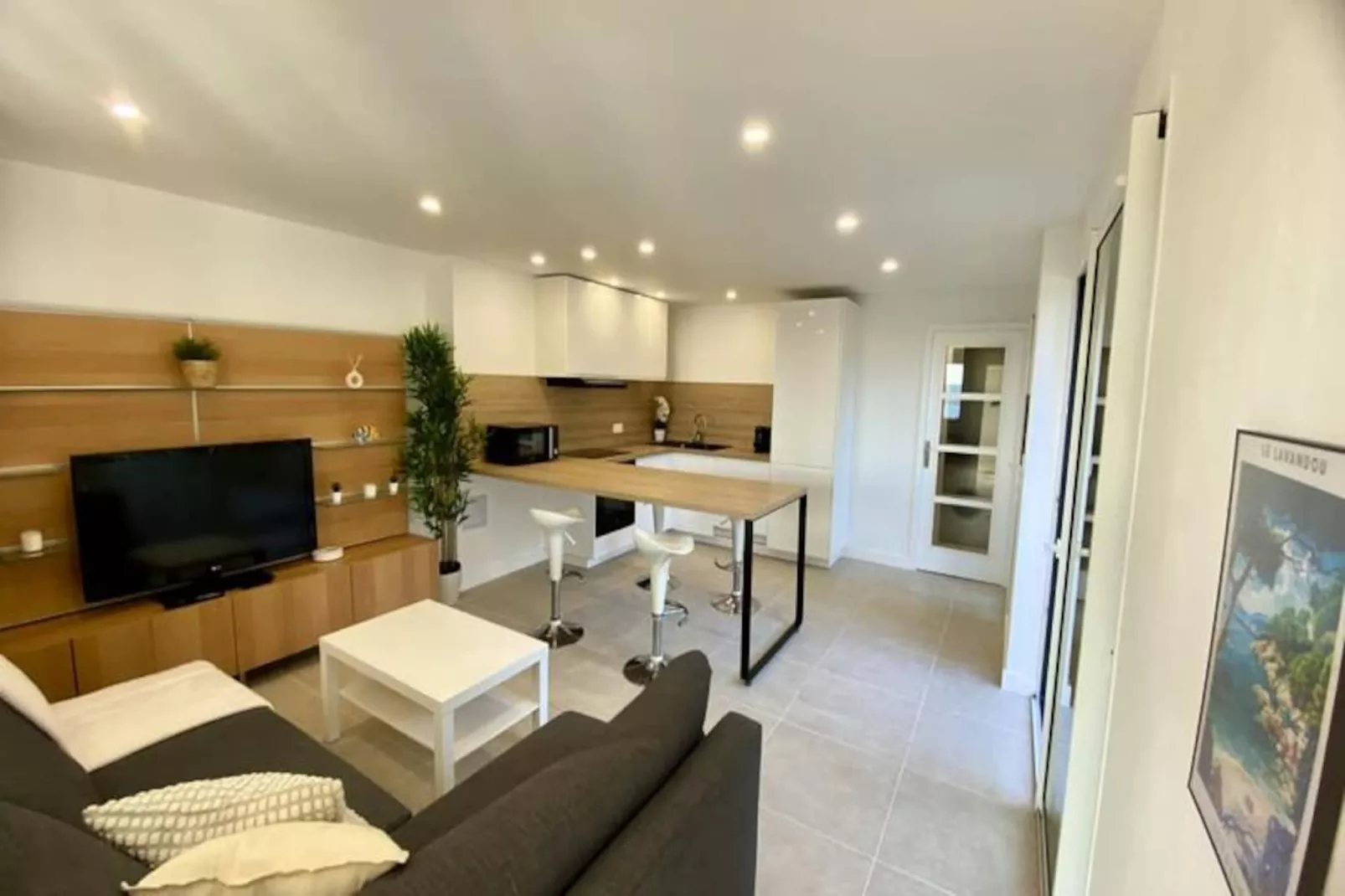 Résidence T2 R&eacute;nov&eacute; Avec Vue Mer Et Grand Balcon &ndash; Aiguebelle, Le Lavandou-Non tagué