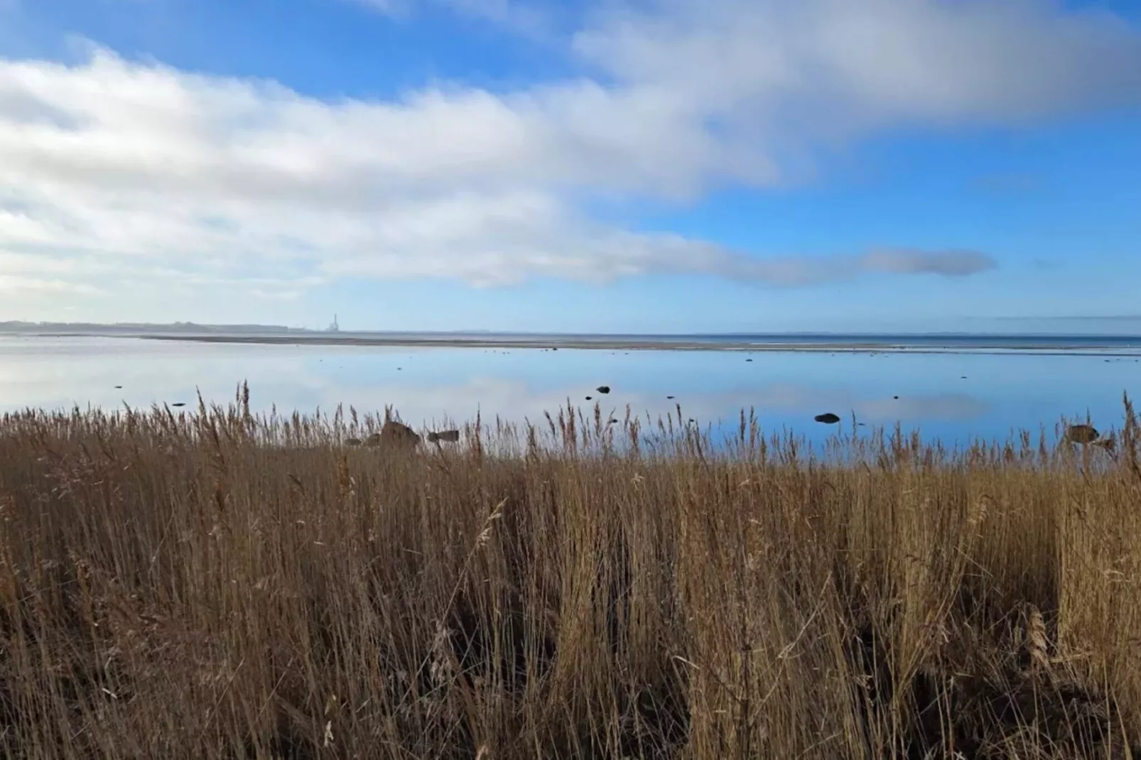 Luxurioser Ruckzug mit Pool -- By Traum Ferienwohnungen-Wasserblick