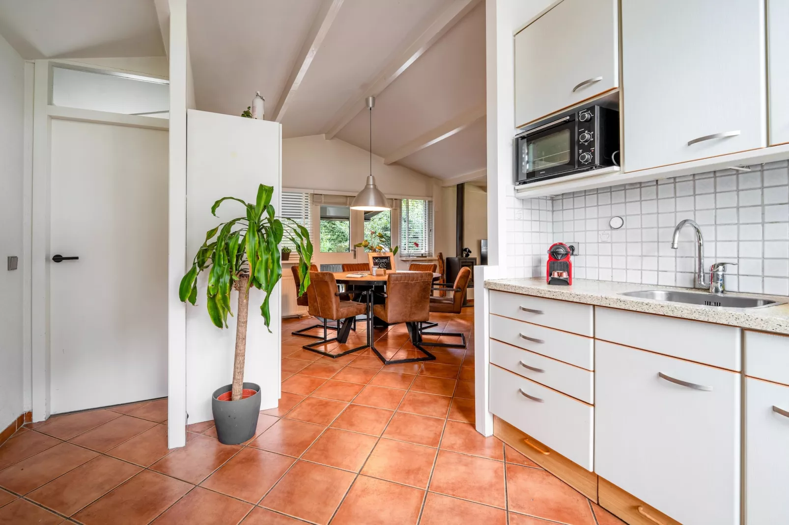 't Voortsche Boshuys-Kitchen