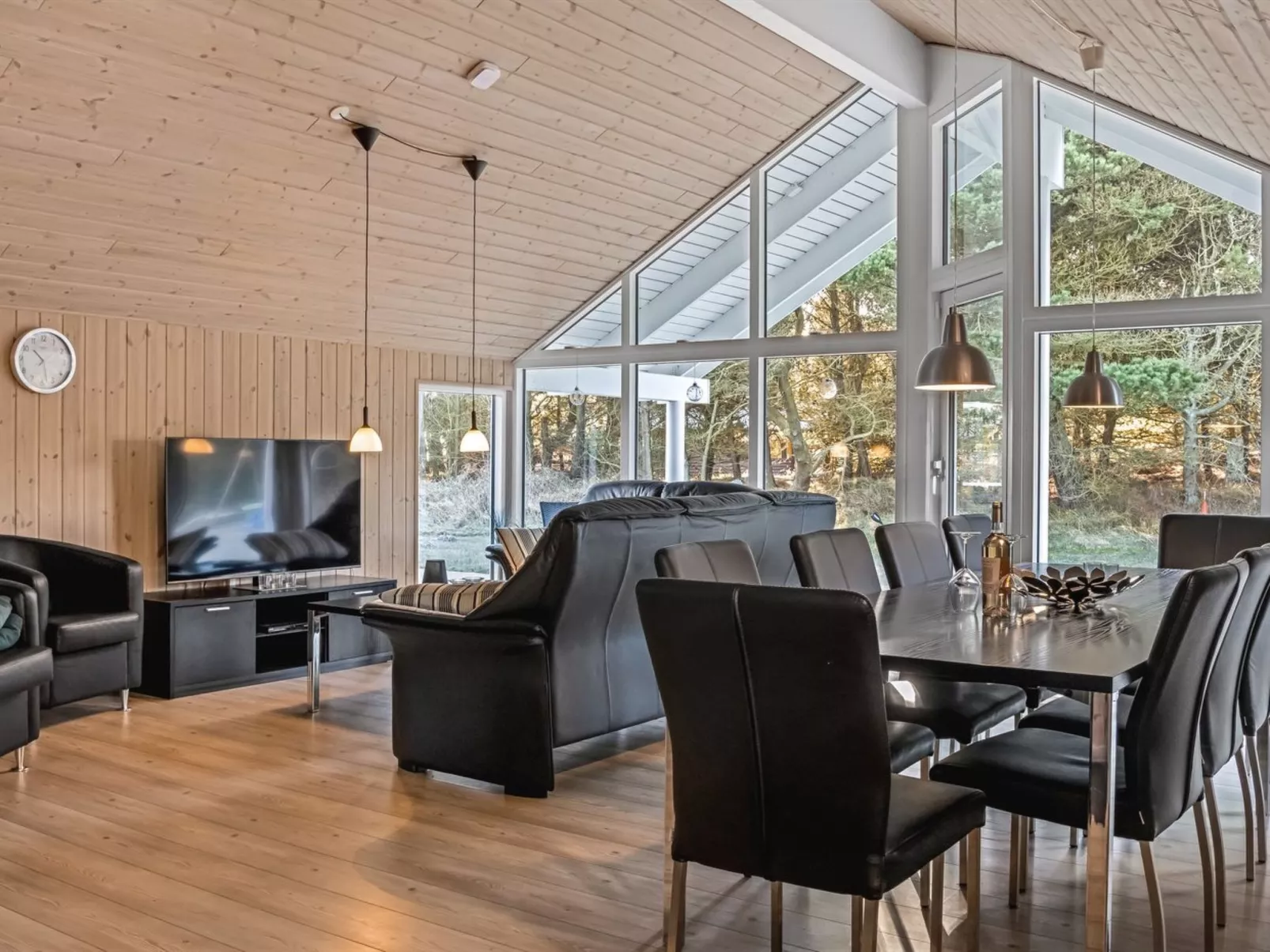 "Krum" - 4.5km from the sea-Dedans