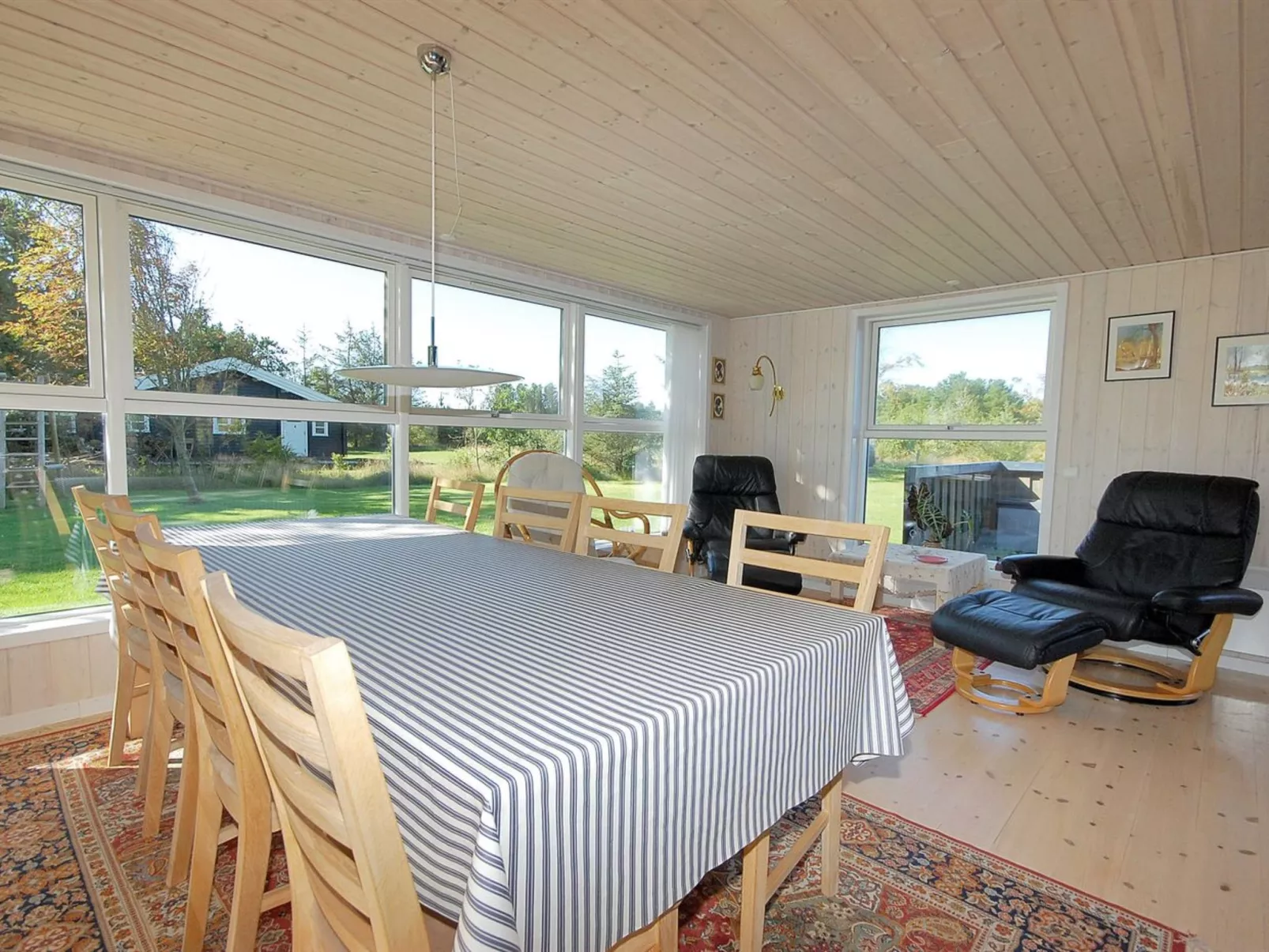 "Tomke" - 1.7km from the sea-Dedans