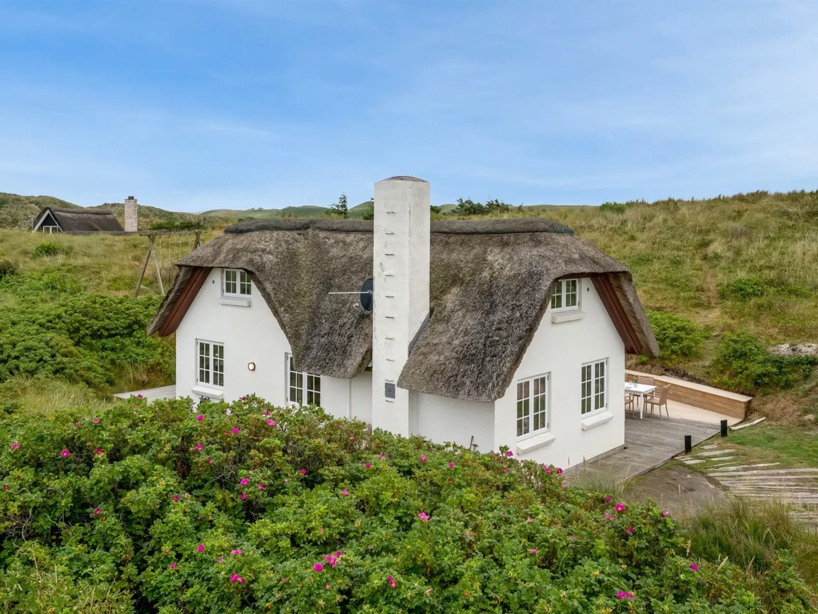 "Erle" - 200m to the fjord-Outside