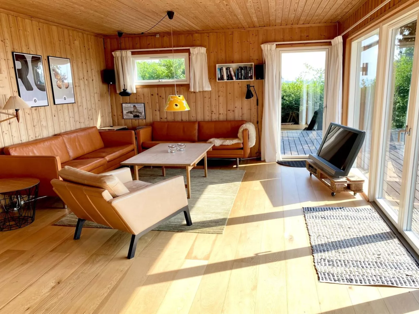 "Iadrik" - 85m to the fjord-Drinnen