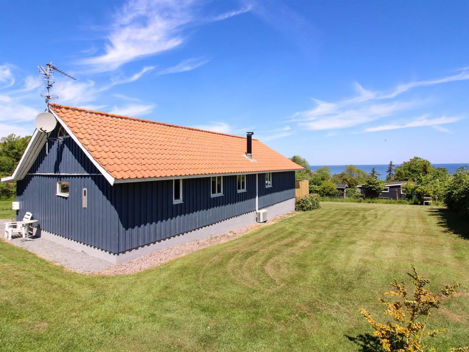 "Voitto" - 150m from the sea-Outside