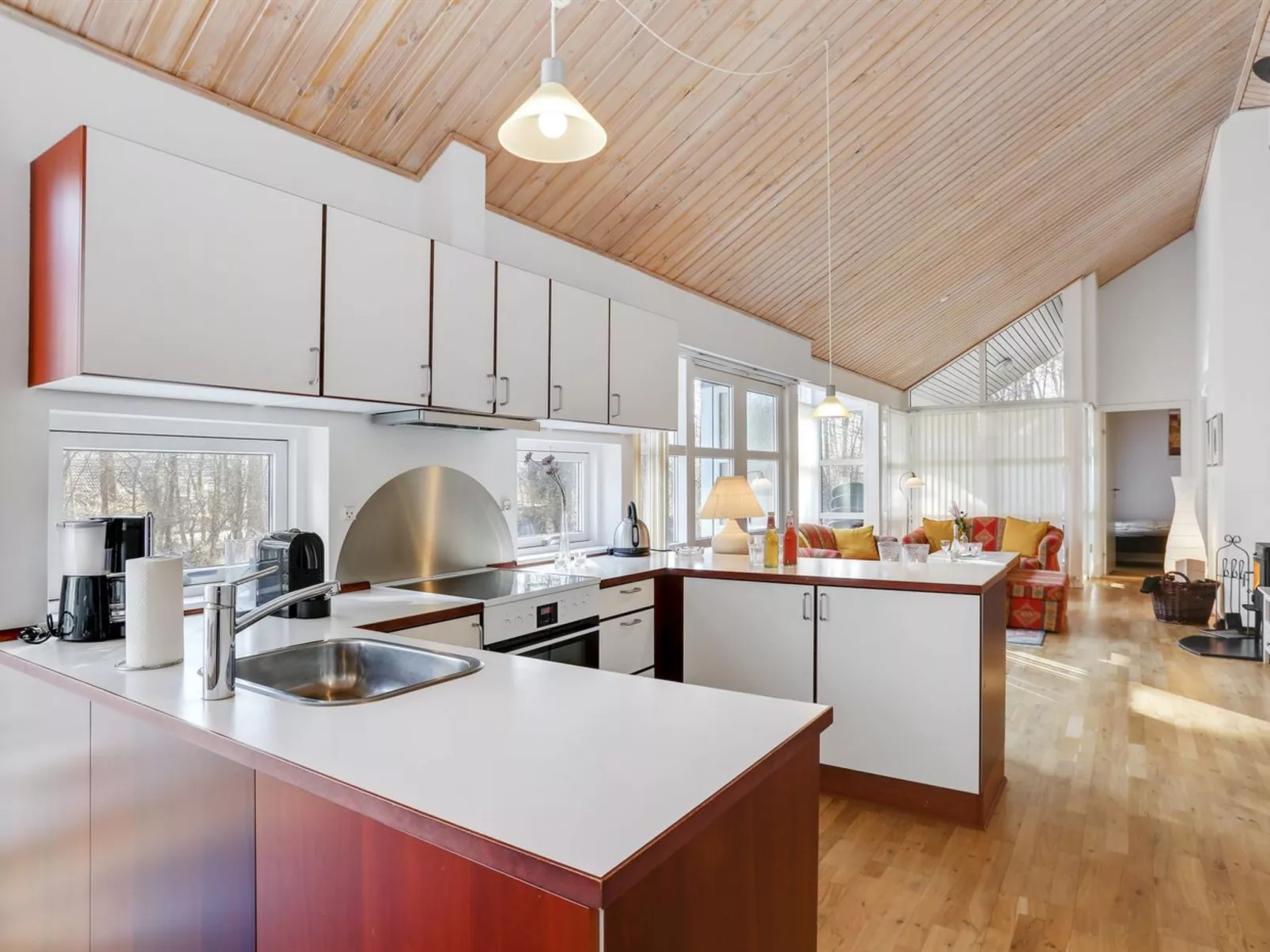 "Dorit" - 600m from the sea-Drinnen