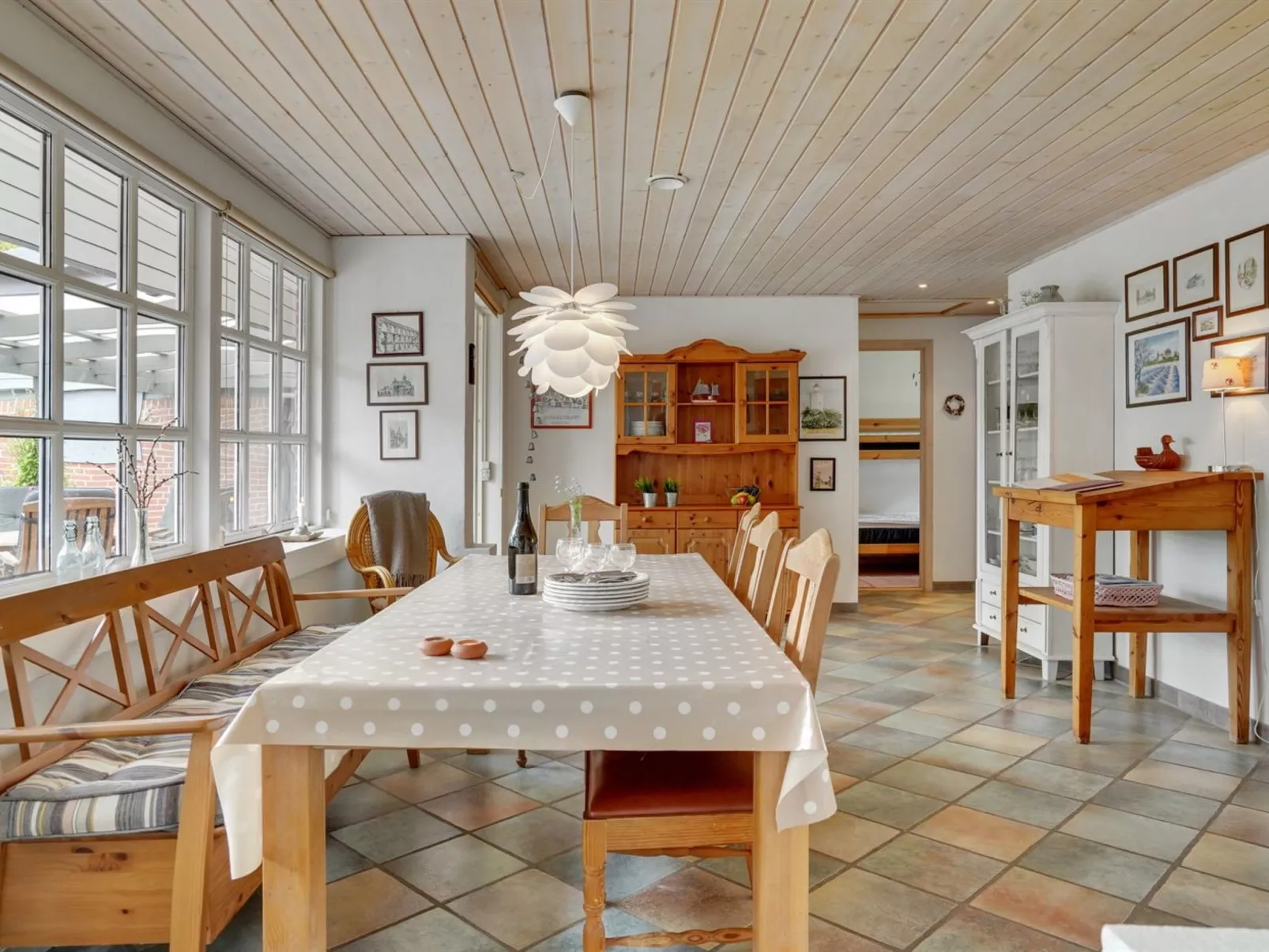 "Radojka" - 75m from the sea-Drinnen