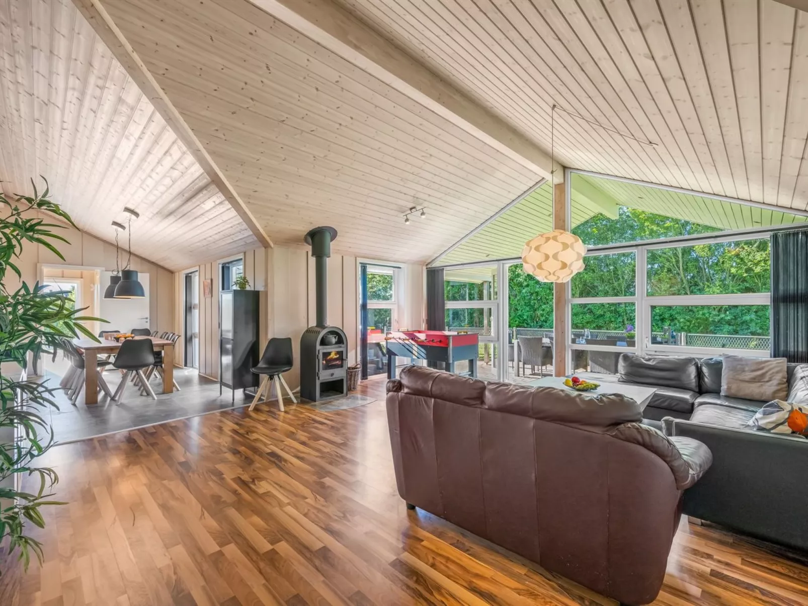 "Findus" - 1.2km to the fjord-Inside