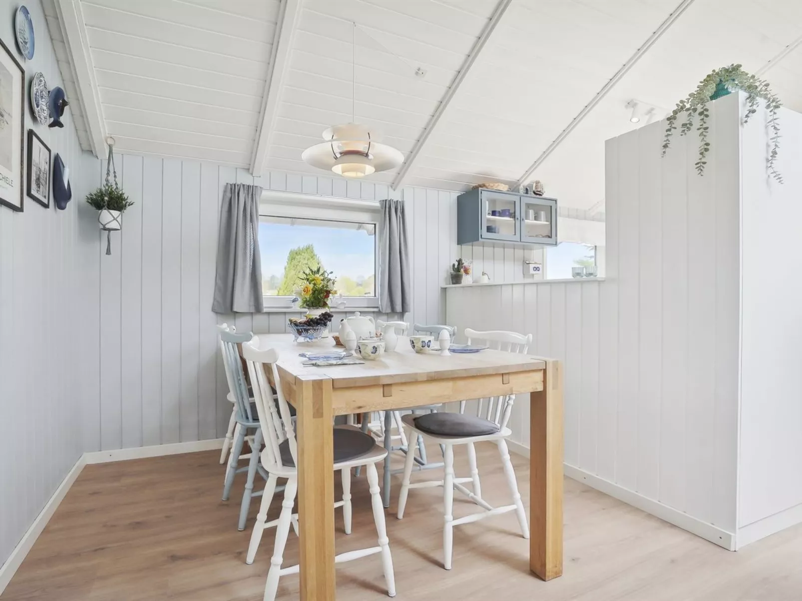 "Petrus" - 750m from the sea-Inside