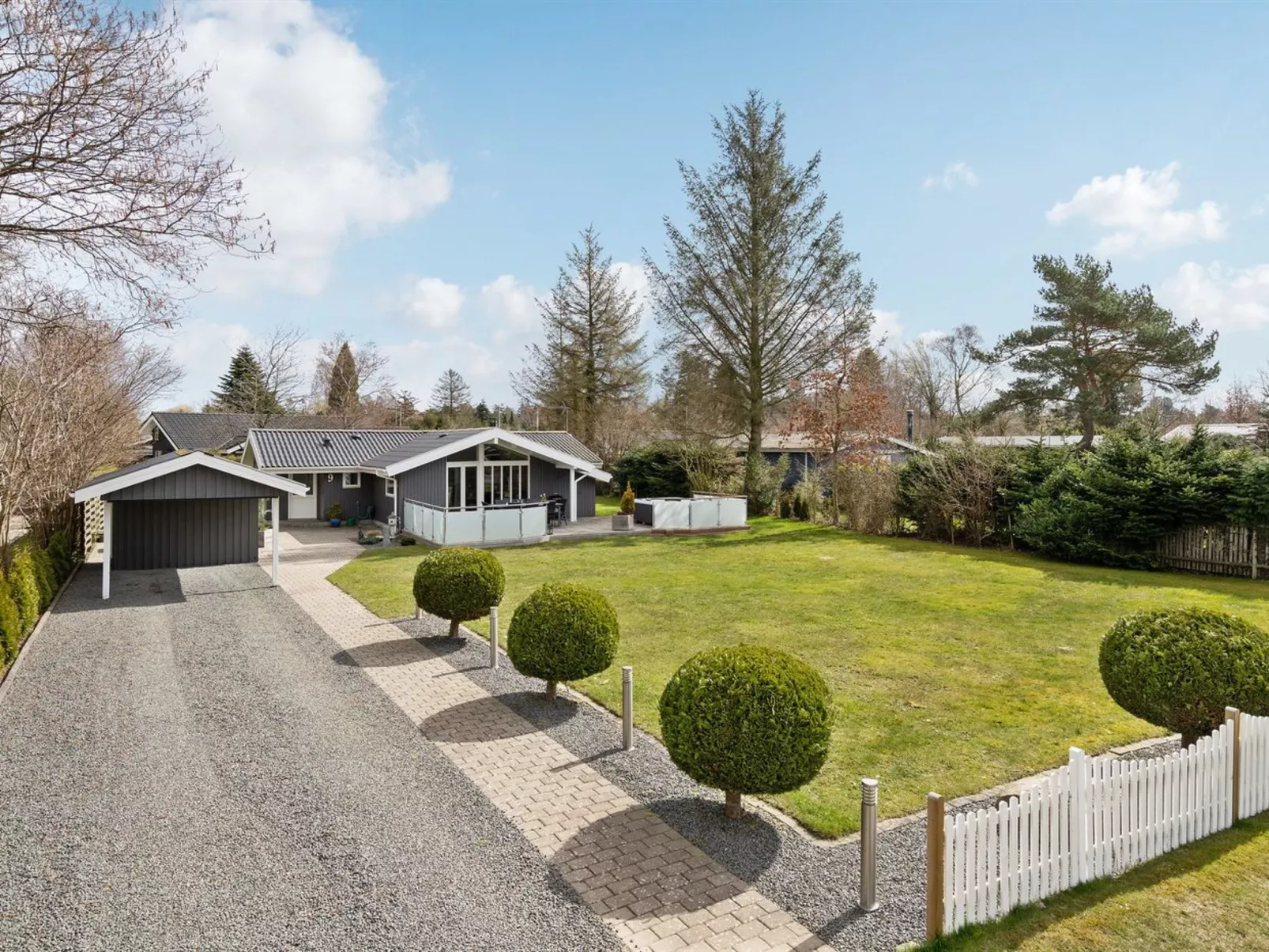 "Justiina" - 800m from the sea-Inside