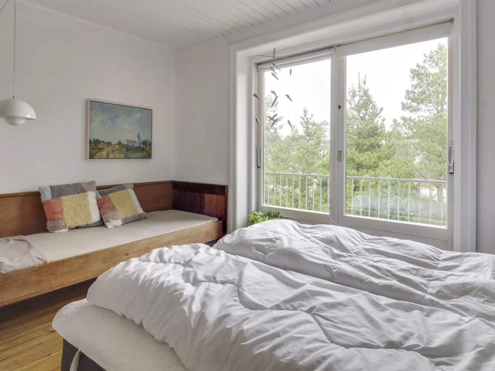 "Ridir" - 3.5km from the sea-Inside