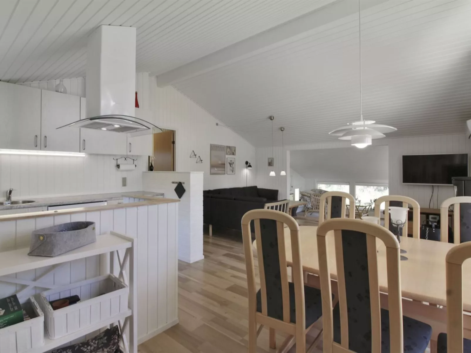 "Eden" - 800m from the sea-Inside